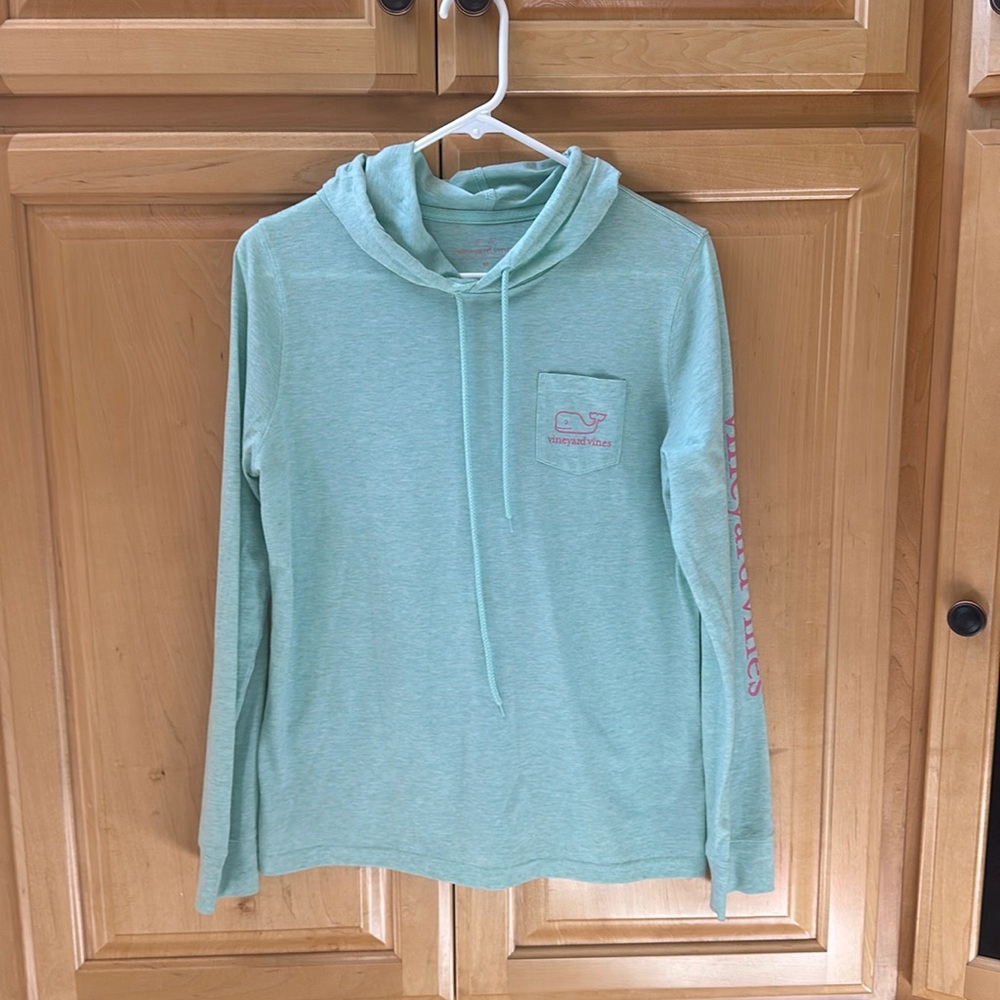 Vineyard Vines Women’s Light Weight Sweatshirt